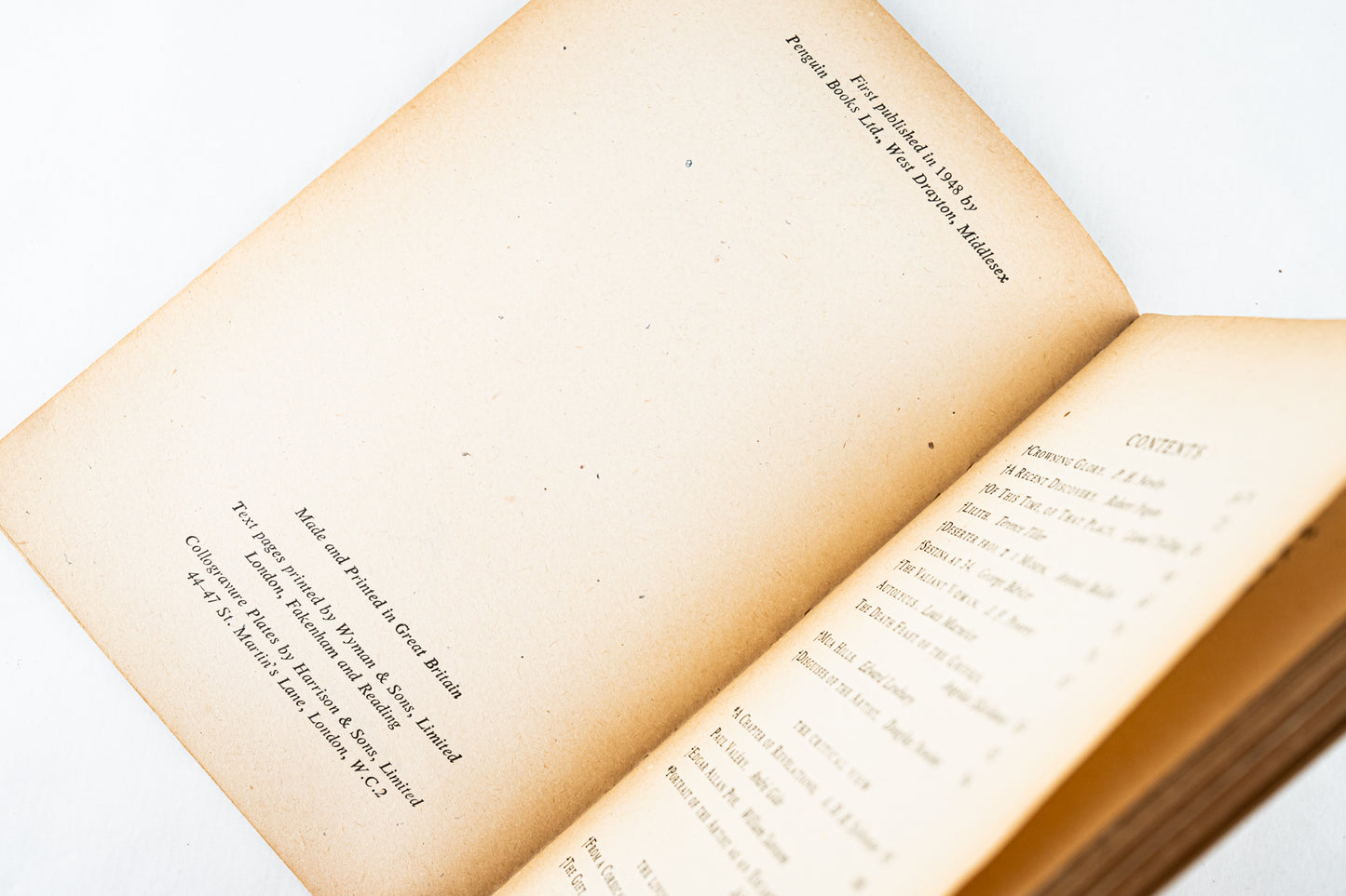 The Penguin New Writing No. 33