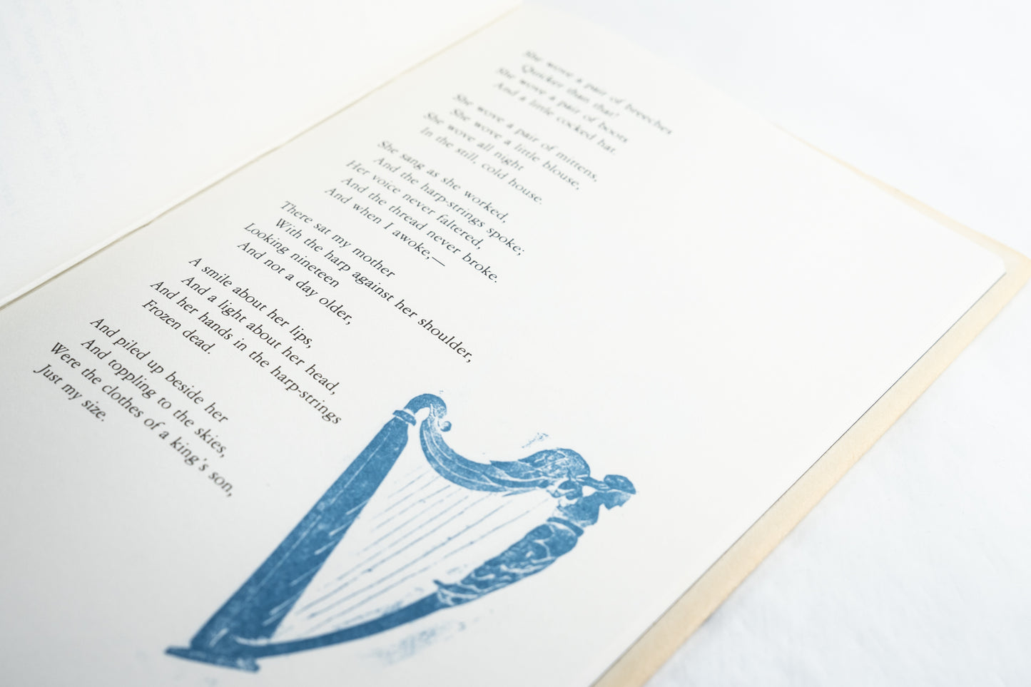 Edna St. Vincent Millay's Poems: Selected for Young People