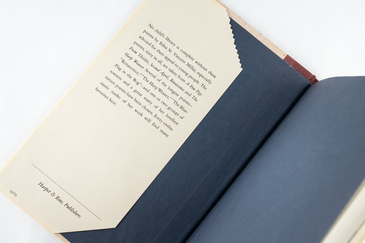 Edna St. Vincent Millay's Poems: Selected for Young People