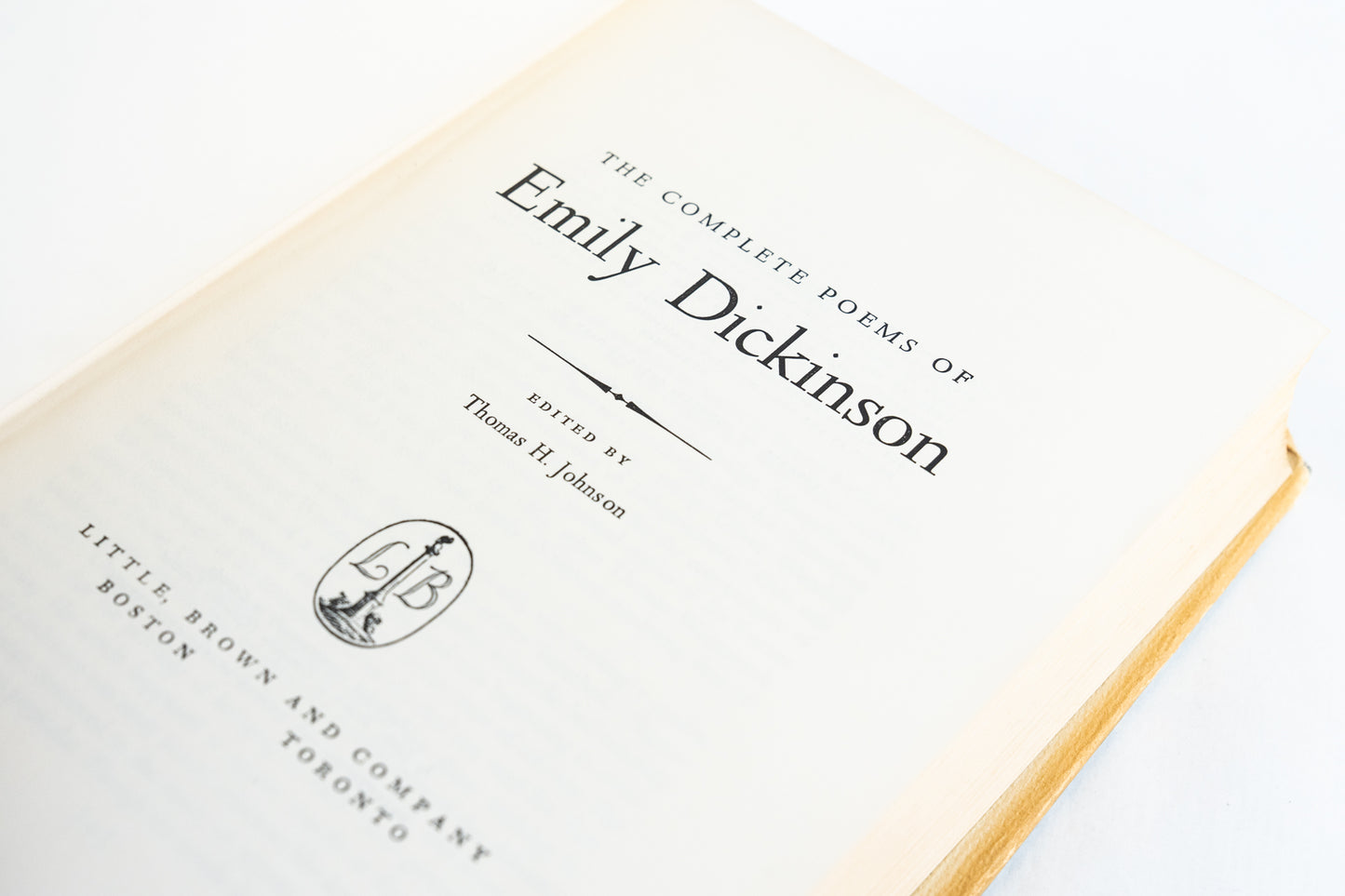 The Complete Poems of Emily Dickinson
