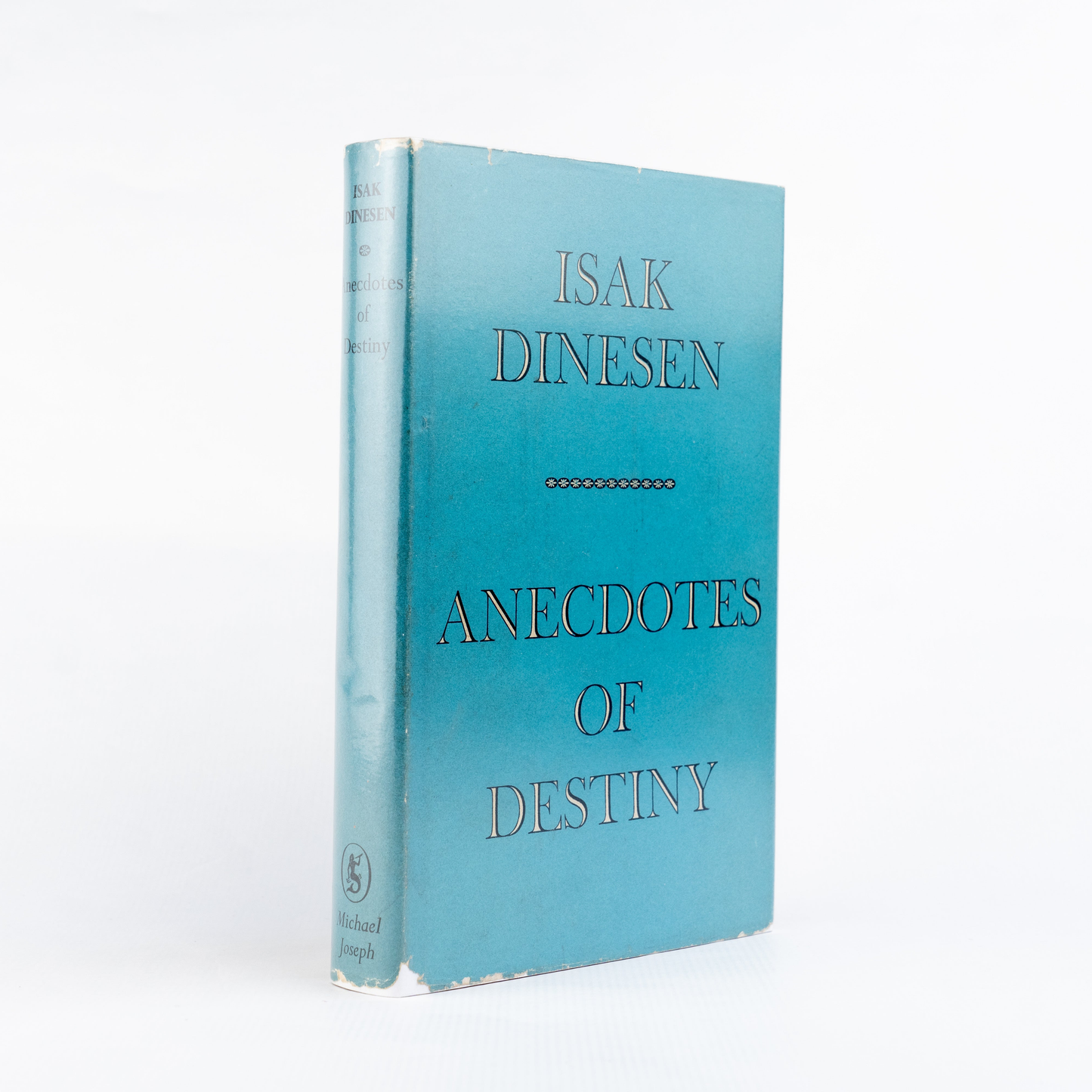 Portada 1:1 — Anecdotes of Destiny