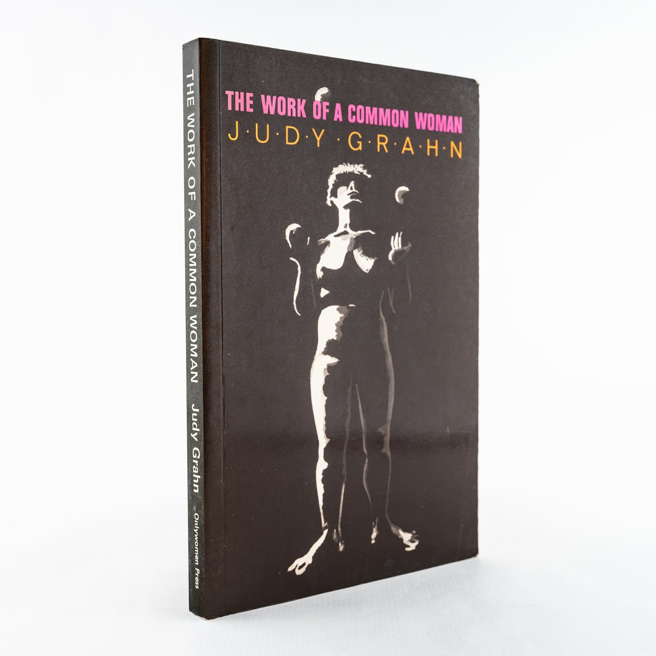 Portada 1:1 — The Work of a Common Woman